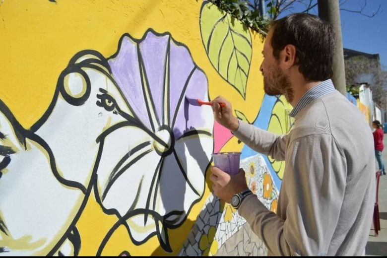 “El mural representa a los seres queridos que nos visitan todos los años”