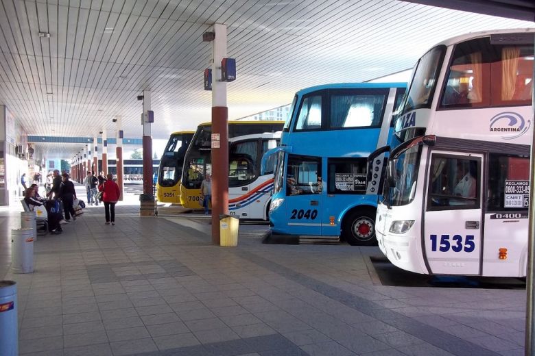 El movimiento de pasajeros en la Terminal de Ómnibus se normalizó y es similar a la pre pandemia