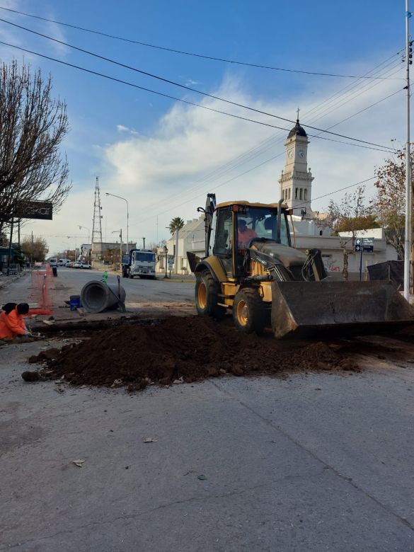 Marcos Juárez avanza en la obra de remodelación del área central 