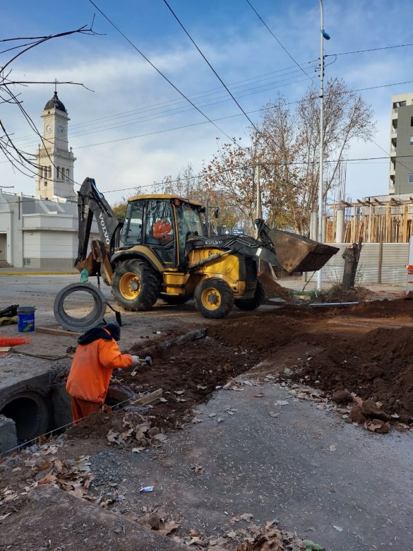 Marcos Juárez avanza en la obra de remodelación del área central 