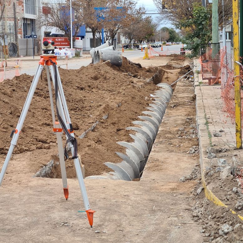 Marcos Juárez avanza en la obra de remodelación del área central 