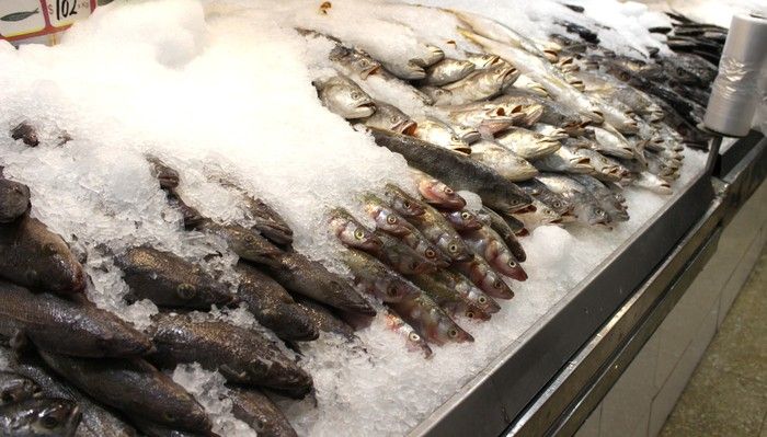 Tiempos inflacionarios: compras comunitarias de pescado y si funciona lo harán con otros productos