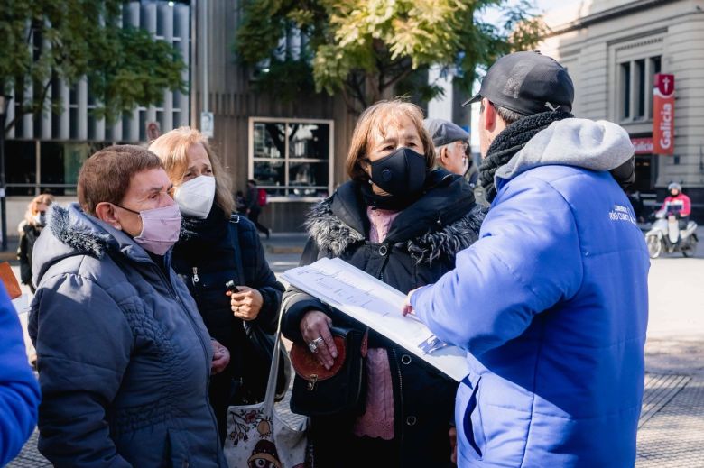 Se realizan intervenciones en Plaza Roca para acceder a descuentos y beneficios