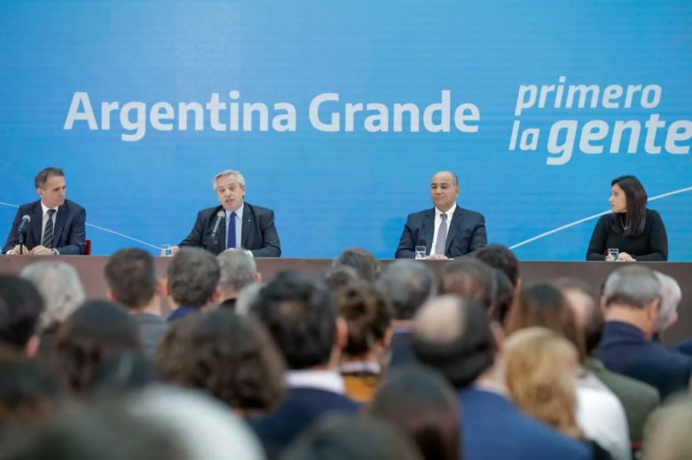  Martín Gill participó de la presentación del plan nacional Argentina Grande en Buenos Aires