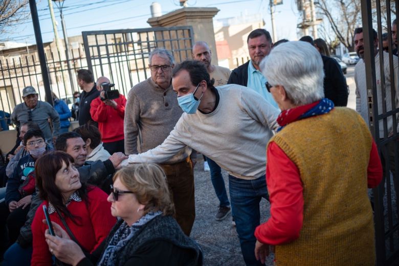 Con una fiesta de la familia el intendente habilitó el paseo en Alberdi