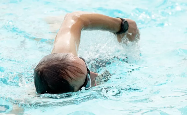 Por qué la natación es tan buena para cuidar el cerebro