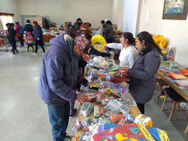 Éxito en la nueva feria popular de juguetes