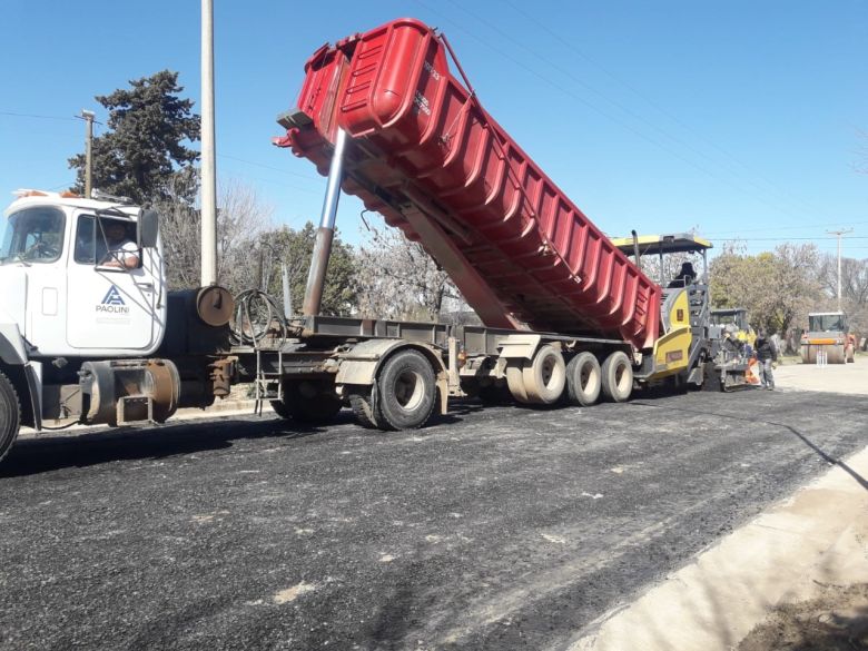 Inició la pavimentación de ruta 10 