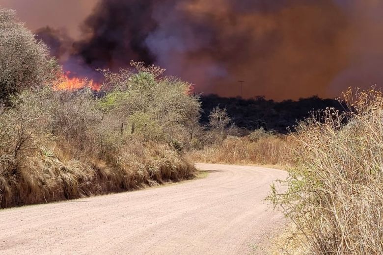 La Provincia activó el Fondo de Desastre para asistir a damnificados por incendios