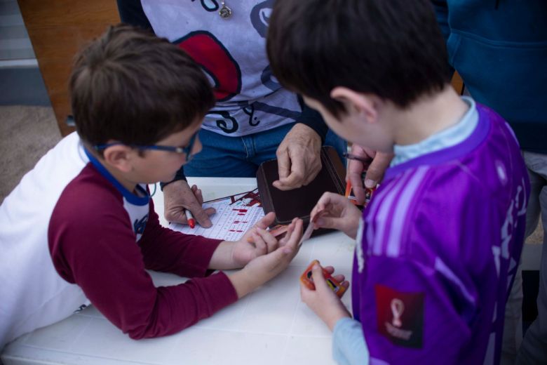 Más de 400 personas pasaron por el Centro 11 para intercambiar figuritas