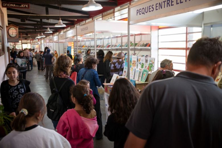 Más de 25 mil personas disfrutaron de la 18° Feria del Libro “Juan Filloy”