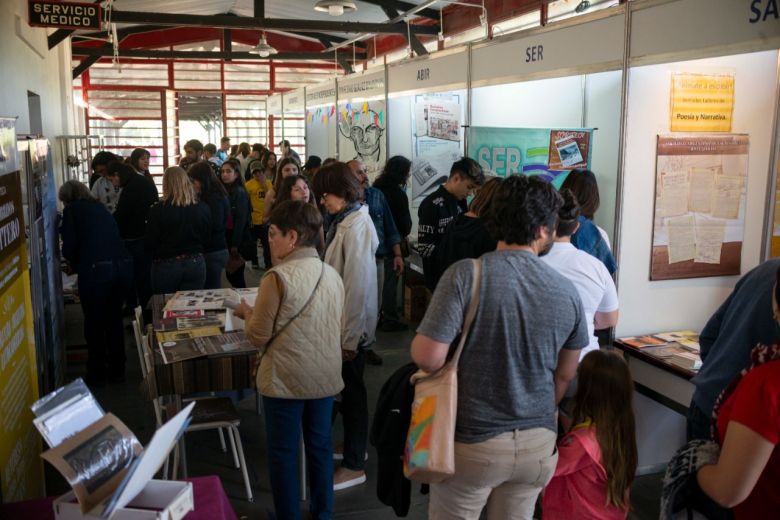 Más de 25 mil personas disfrutaron de la 18° Feria del Libro “Juan Filloy”