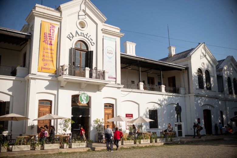 Más de 25 mil personas disfrutaron de la 18° Feria del Libro “Juan Filloy”