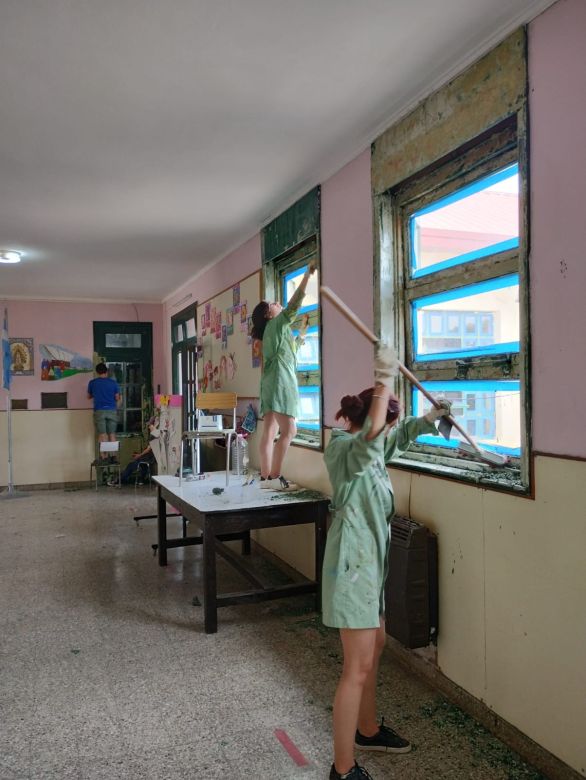 Se realiza un campamento solidario de un colegio de General Deheza en Achiras