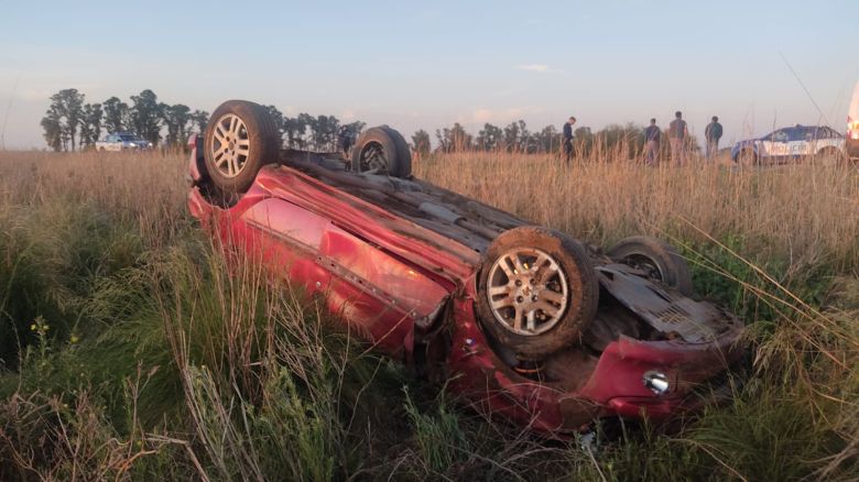 Murió un joven de 19 años en un vuelco de un automóvil 