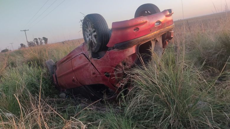 Murió un joven de 19 años en un vuelco de un automóvil 