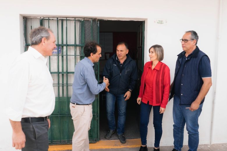 Avanza la de pavimentación del Pje. Sáenz, frente al Instituto Técnico Santa María Teresa Goretti