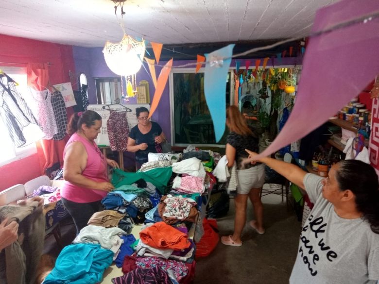 Con una feria buscan generar redes entre vecinos y organizaciones del barrio Alberdi