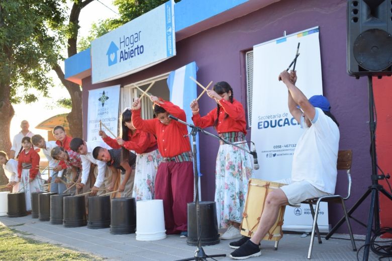 El Centro Social Hogar Abierto cerró el 2022 con espectáculos y una muestra de producciones