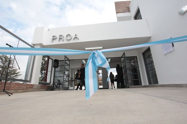 Schiaretti inaugura una nueva escuela PROA en Villa María 