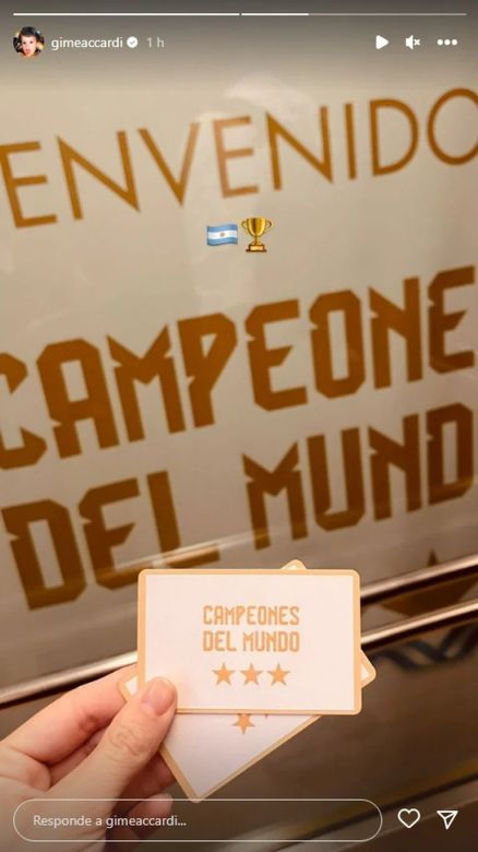 El show en la fiesta de los campeones que organizó Messi: el detalle en los vasos y la canción que cantó Leo con Di María y Paredes