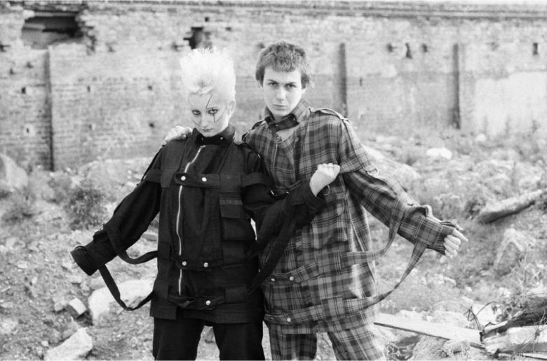 Cómo los punks de Londres cambiaron la moda para siempre