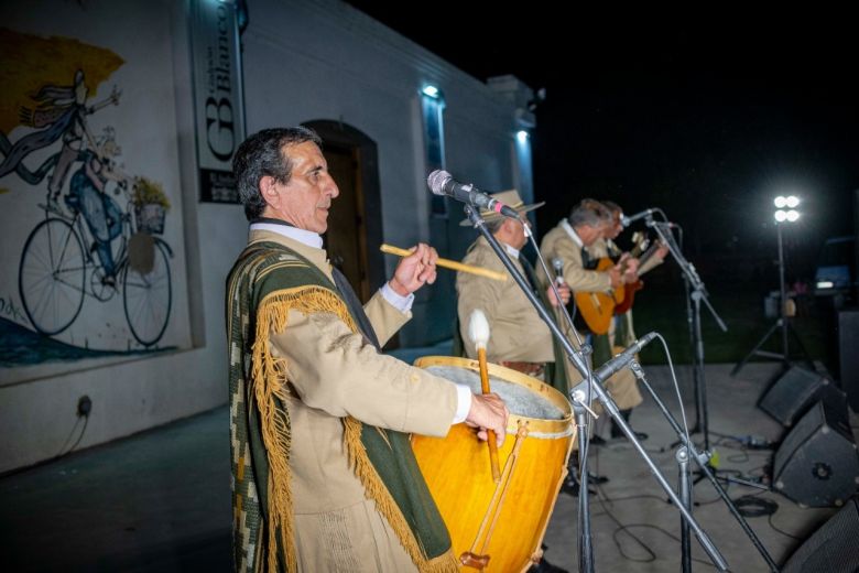 Exitoso comienzo de los ciclos culturales de verano