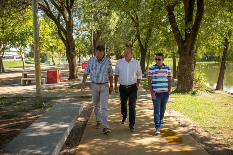 Avanzan las obras de embellecimiento del Lago Villa Dálcar