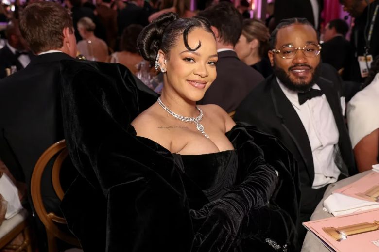 Rihanna compartió el backstage de la grabación de “Lift Me Up”, su hit para el cine