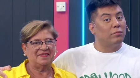 Mariano de la Canal contó que su mamá jubilada vende contenido erótico en OnlyFans: “Gana en dólares”