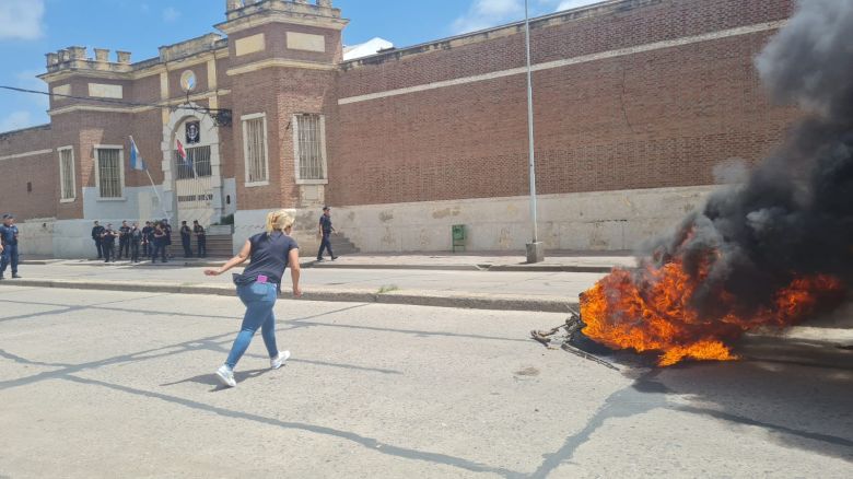 Conflicto en la cárcel: se controló un incendio