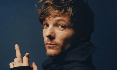 Louis Tomlinson estrena el tráiler de su documental, "All of those voices"