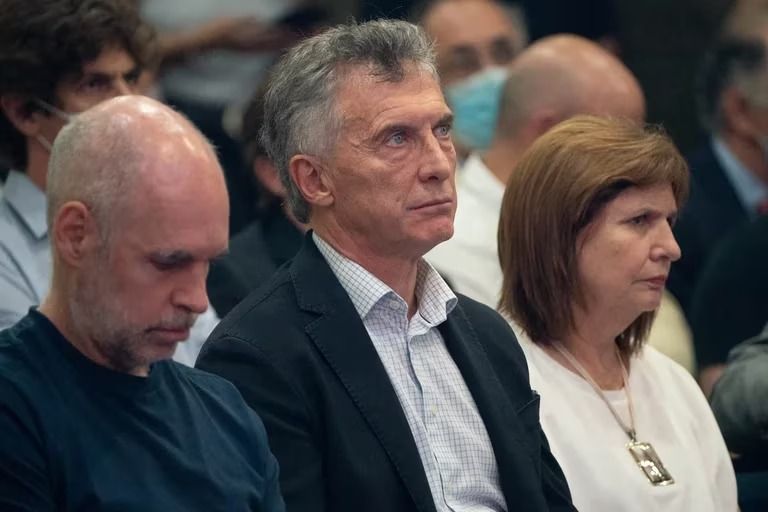 Encuesta de imagen: Bullrich, Larreta y Macri encabezan "muy buena y buena"