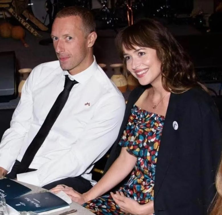 Chris Martin cumple 46 años: el beso con Dua Lipa que puso en riesgo su romance con Dakota Johnson