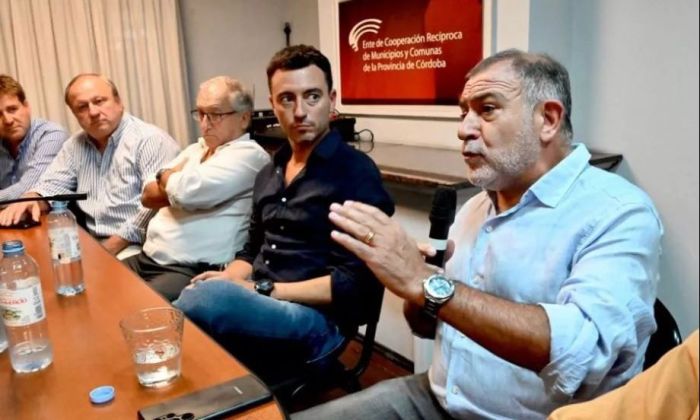 De Loredo y Juez en el Foro de Intendentes: "Juntos por el Cambio no se rompe"