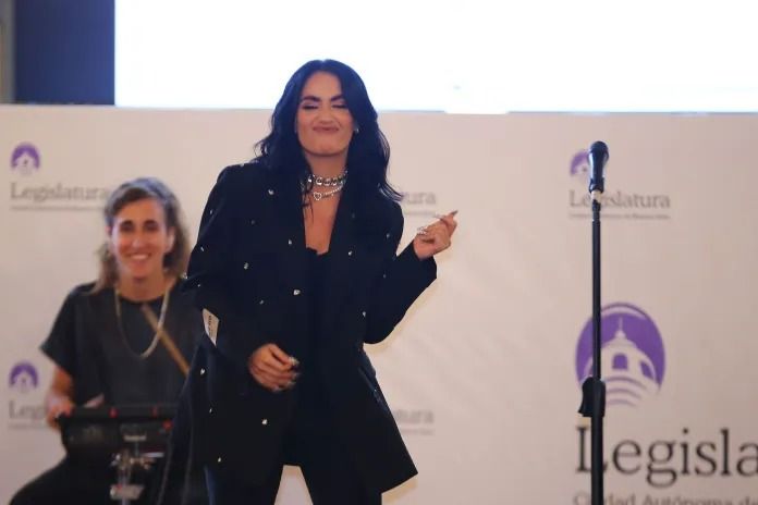 Lali se emocionó tras ser distinguida como Personalidad Destacada de la Cultura: “Esto es gracias a la gente”