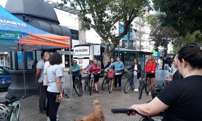 Por primera vez se realizó la visita guiada a las siete iglesias en bicicleta