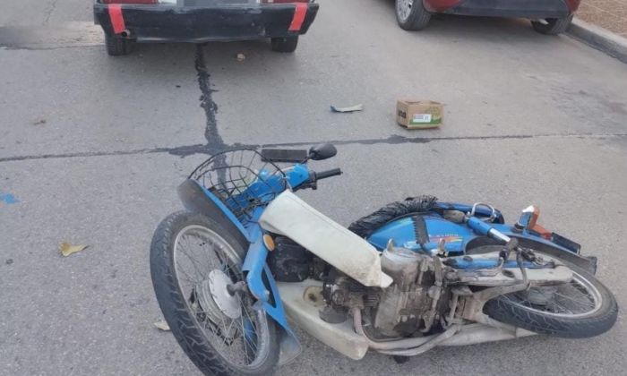 Motociclista lesionado tras un triple choque