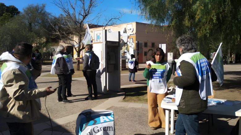 El gremio docente de la UNRC convocó a un paro por 48 horas para este martes y miércoles 