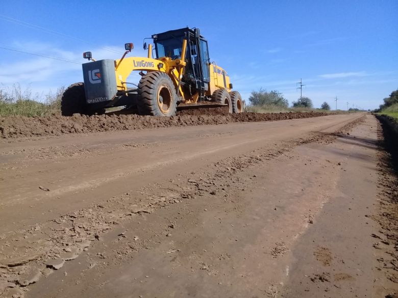 Reiniciaron la obra en el camino a La Gilda