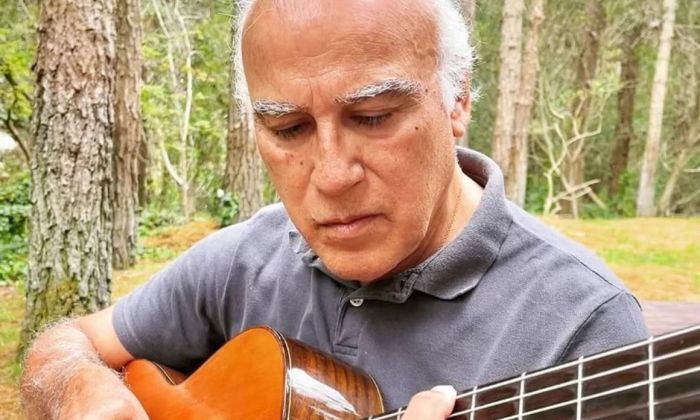 El Paz Martínez cumple 75 años: la historia de la canción secreta que nunca pudo cantar