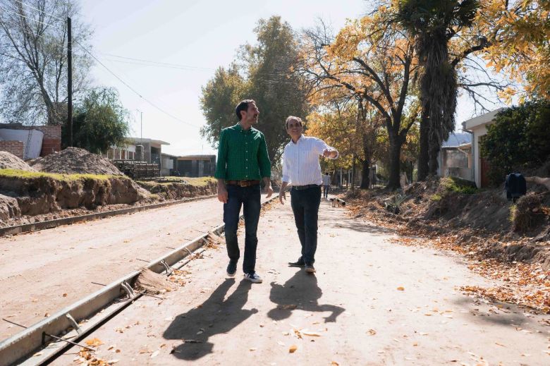 Avanzan los trabajos de pavimentación en el sur de la ciudad