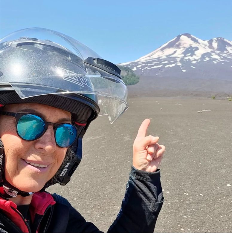 Una “rionegrina” eligió a la moto como su estilo de vida una vez que se jubiló