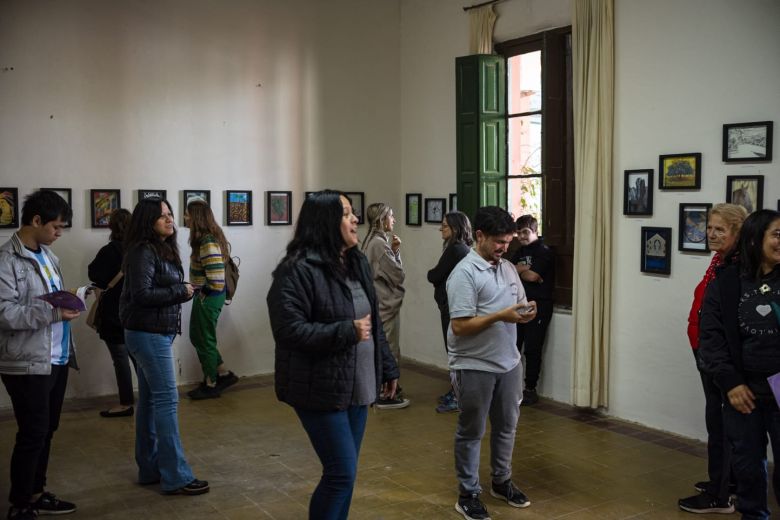 Muestra colectiva “Naturaleza Surreal”