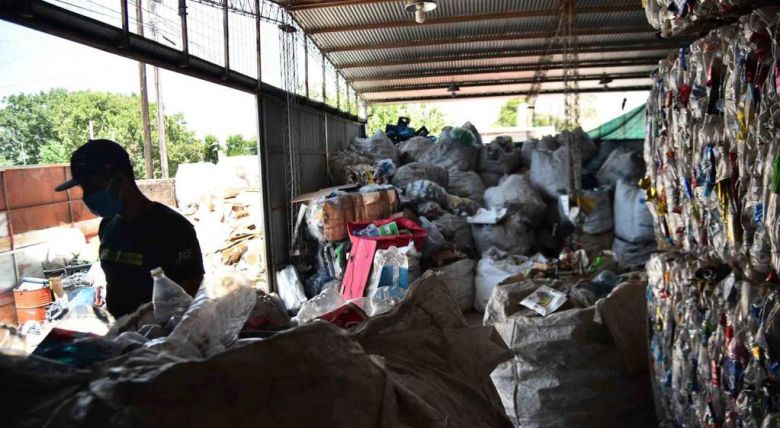 Recicladores reconocen que se han quitado varios puntos verdes de la ciudad