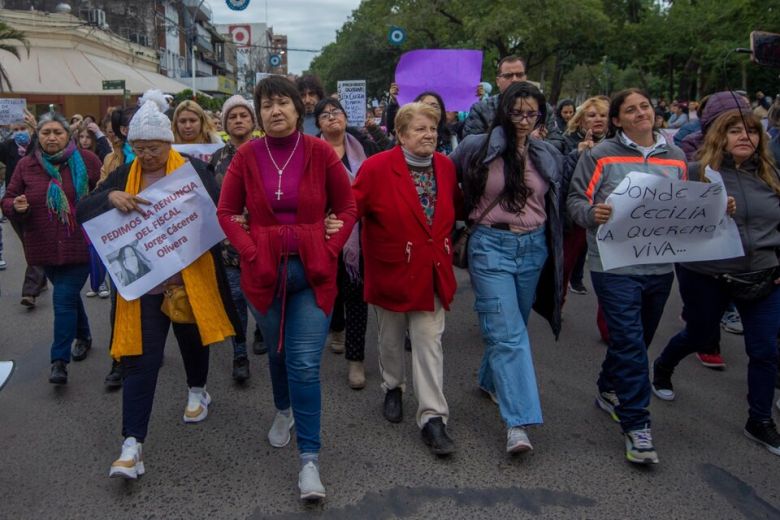 La madre de Cecilia pide justicia, pero se resigna: "Está muerta, eso es seguro"