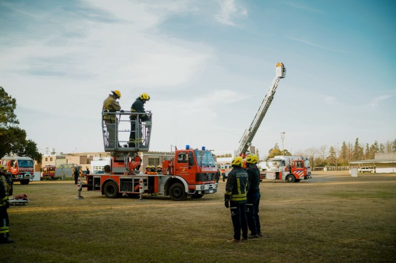 Intensa jornada de capacitación para Bomberos de Río Cuarto y Las Higueras