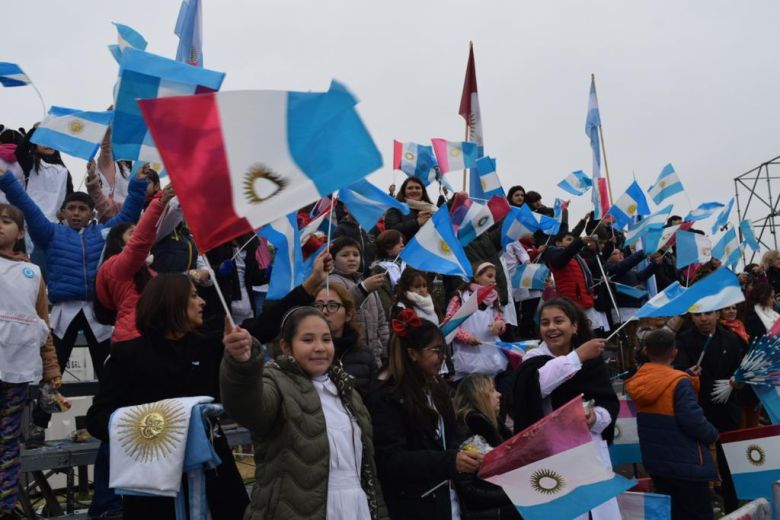 Se desarrollaron en Río Cuarto los actos centrales del día de la bandera 