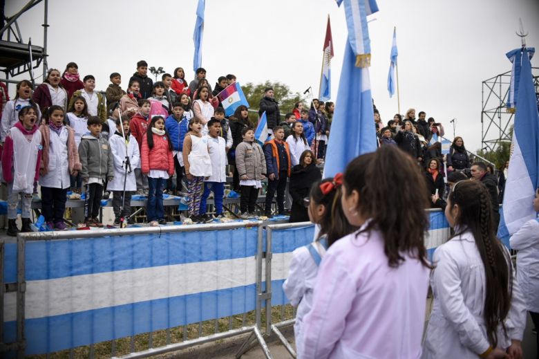 Se desarrollaron en Río Cuarto los actos centrales del día de la bandera 