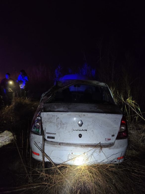 Otro accidente se registró sobre ruta 35: un auto volcó en la "curva de Audisio" 